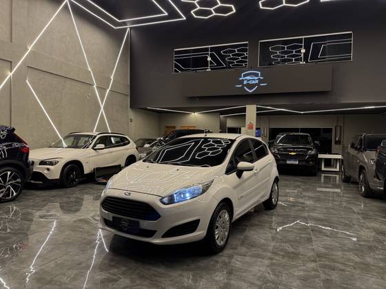 FORD FIESTA 1.5 SE HATCH 16V FLEX 4P MANUAL FORD FIESTA 1.5 SE HATCH 16V FLEX 4P MANUAL